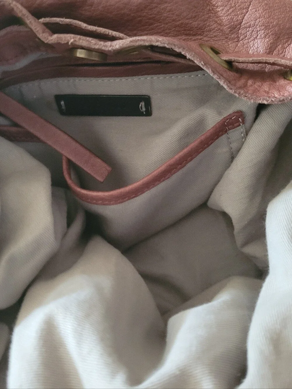 Day and Mood Hobo Bag Leather Brown Preowned.